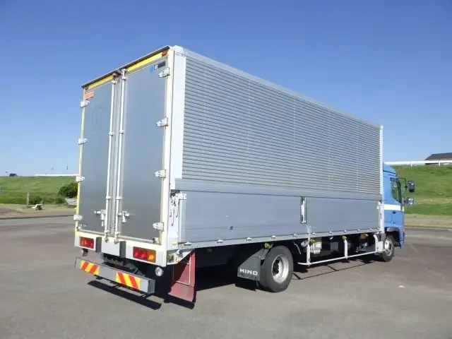 日野 レンジャー 中型/増トン ウイング エアサス ベッドの中古トラック画像2
