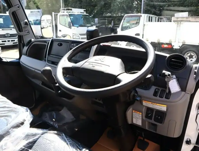 三菱 キャンター 小型 平ボディ 2RG-FBA20 R4の中古トラック画像10