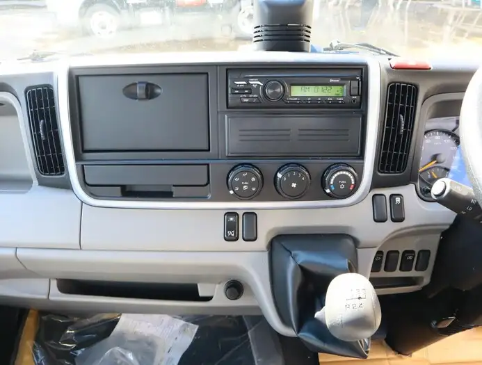 三菱 キャンター 小型 平ボディ 2RG-FBA20 R4の中古トラック画像13