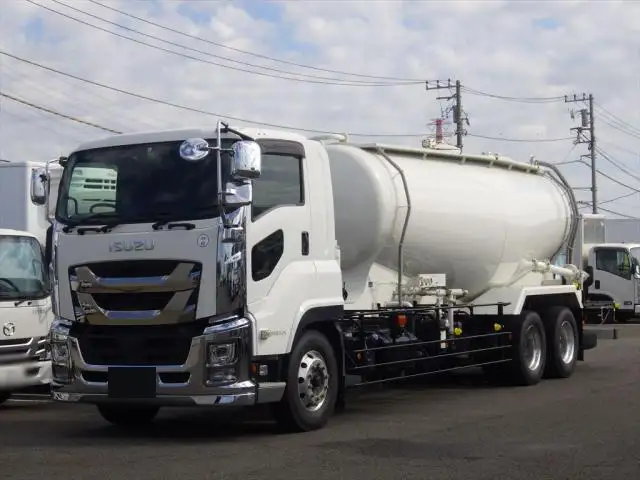 いすゞ ギガ 大型 タンク車 バルク 2PG-CYL77Cの中古トラック画像1