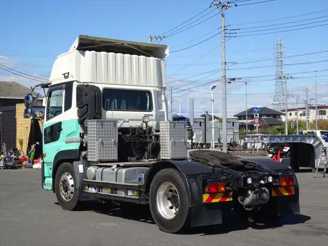 日産UD クオン 大型 トラクター ハイルーフ 1デフの中古トラック画像4