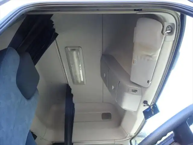 日産UD クオン 大型 トラクター ハイルーフ 1デフの中古トラック画像12