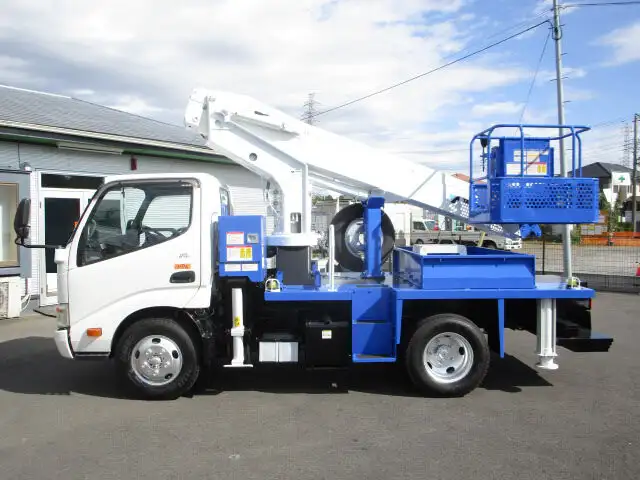 日野 デュトロ 小型 高所・建柱車 高所作業車 TKG-XZU600Xの中古トラック画像3