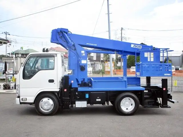 いすゞ エルフ 小型 高所・建柱車 高所作業車 TPG-NKR85Nの中古トラック画像4