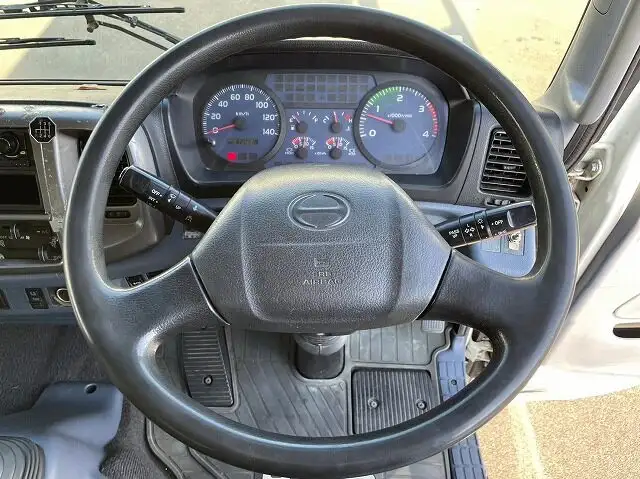 日野 レンジャー 中型/増トン ウイング ベッド BDG-FD7JLWAの中古トラック画像15
