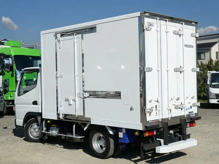 三菱 キャンター 小型 冷凍冷蔵 低温 スタンバイの中古トラック画像5