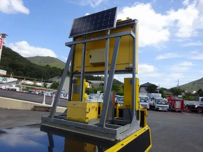 三菱 キャンター 小型 高所・建柱車  電工仕様の中古トラック画像7