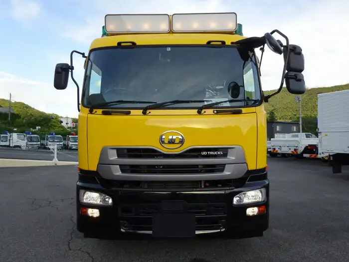 日産UD クオン 大型 トラクター 1デフ エアサスの中古トラック画像2