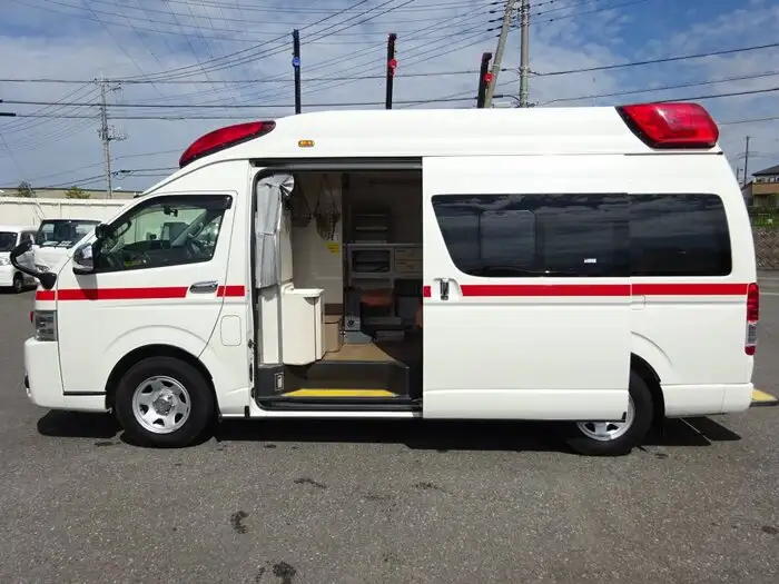 トヨタ ハイエース 小型 特殊車両 CBF-TRH221S H27の中古トラック画像3