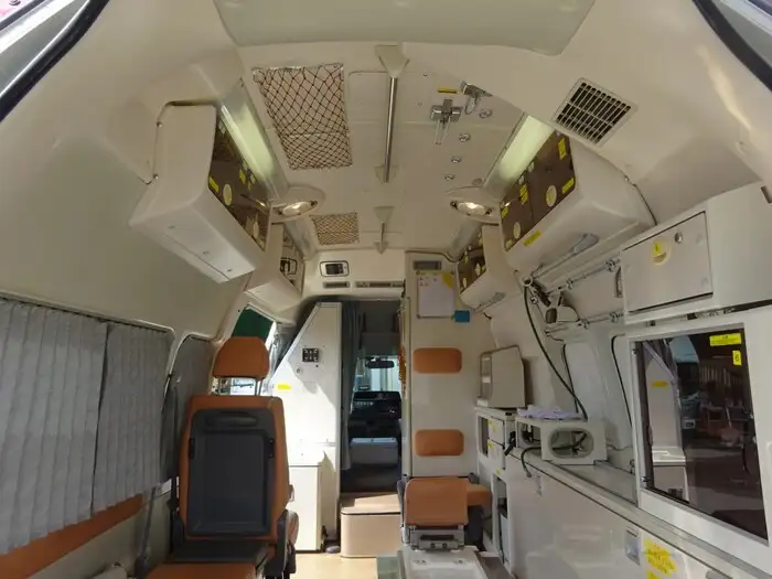 トヨタ ハイエース 小型 特殊車両 CBF-TRH221S H27の中古トラック画像7