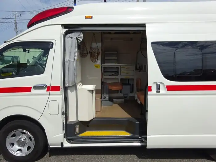 トヨタ ハイエース 小型 特殊車両 CBF-TRH221S H27の中古トラック画像11