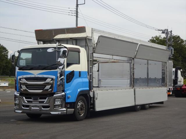 いすゞ ギガ 大型 特殊車両 QKG-CYM77B
