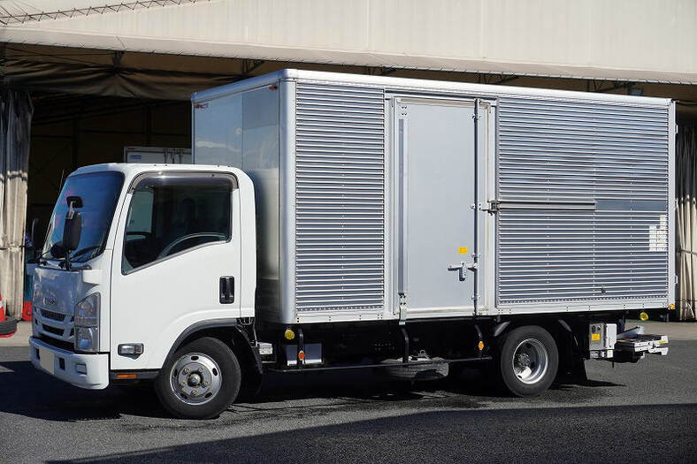 三菱 ファイター 中型/増トン クレーン付 床鉄板 3段 の中古トラック【車両No.161272】
