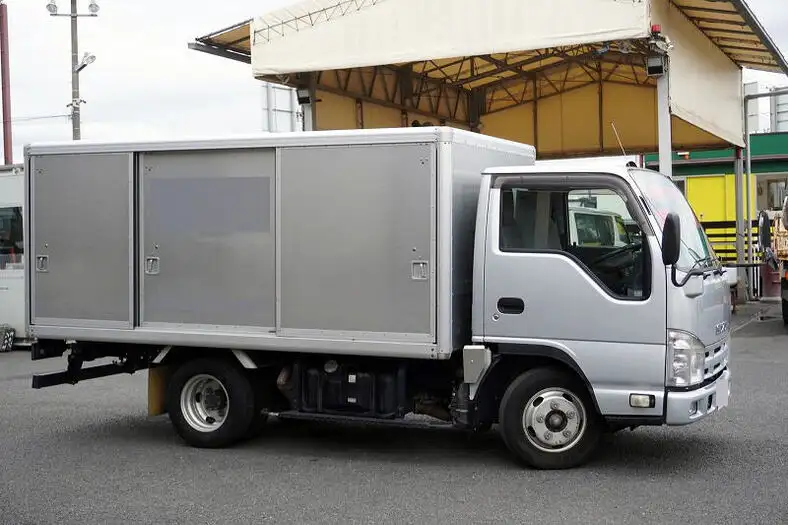 いすゞ エルフ 小型 アルミバン ボトルカー サイドドアの中古トラック画像3