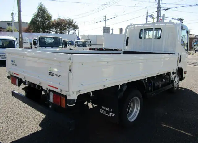 いすゞ エルフ 小型 平ボディ NMR88R R3の中古トラック画像2