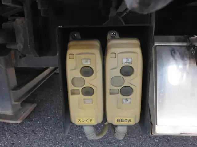 いすゞ ギガ 大型 車両重機運搬 ラジコン ウインチの中古トラック画像15