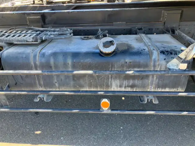 いすゞ フォワード 中型/増トン 車両重機運搬 ラジコン ウインチの中古トラック画像像17