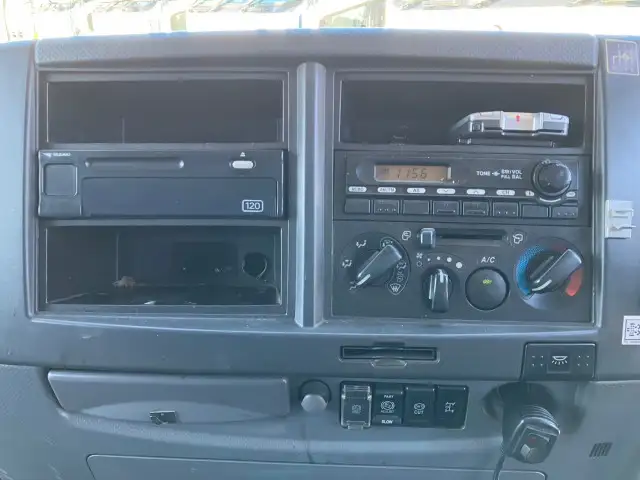 いすゞ フォワード 中型/増トン 車両重機運搬 ラジコン ウインチの中古トラック画像11