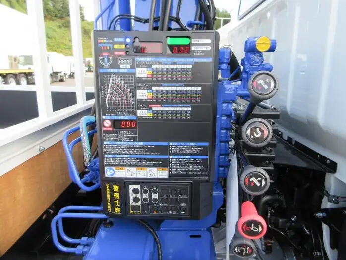 三菱 キャンター 小型 クレーン付 4段 ラジコンの中古トラック画像7