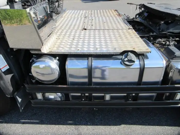 日産UD クオン 大型 トラクター ハイルーフ 1デフの中古トラック画像15
