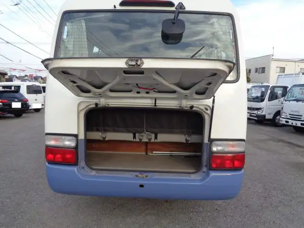 トヨタ コースター 小型 バス マイクロバス BDG-XZB50の中古トラック画像3