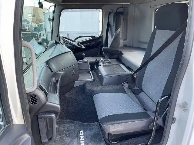 日野 プロフィア 大型 トラクター ハイルーフ 1デフの中古トラック画像11