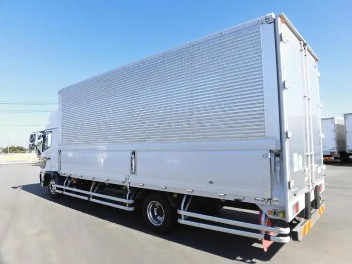 日野 レンジャー 中型/増トン ウイング エアサス ベッドの中古トラック画像4