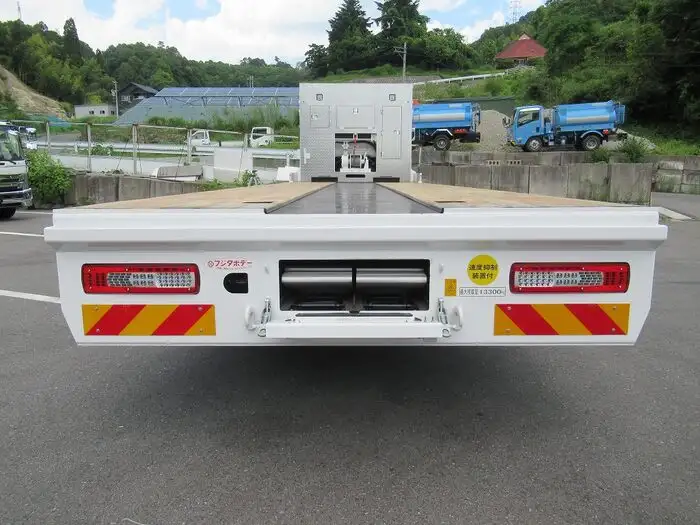 日産UD クオン 大型 車両重機運搬 ラジコン ウインチの中古トラック画像3