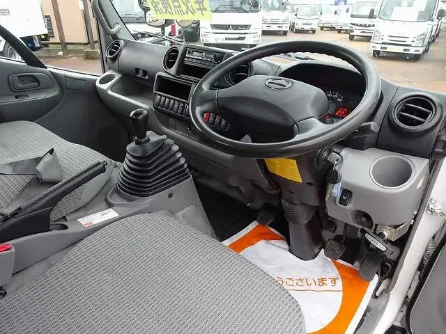 日野 デュトロ 小型 クレーン付 4段 ラジコンの中古トラック画像7