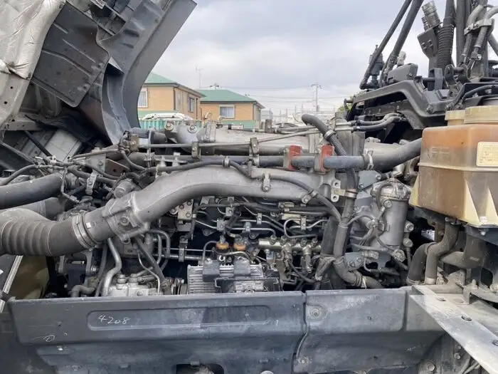 いすゞ ギガ 大型 トラクター ハイルーフ 1デフの中古トラック画像19
