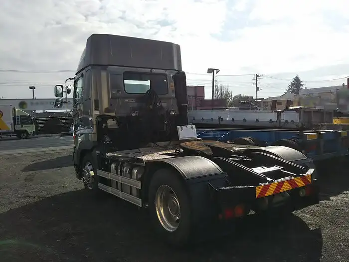 日野 プロフィア 大型 トラクター ハイルーフ 1デフの中古トラック画像4