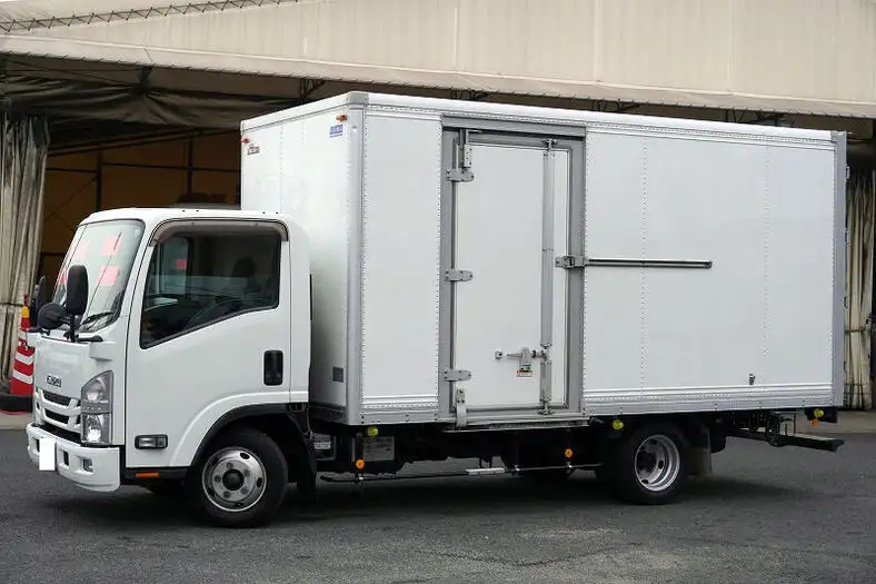 いすゞ エルフ 小型 アルミバン サイドドア TRG-NPR85ANの中古トラック画像1