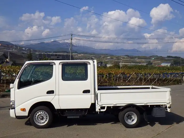 日野 デュトロ 小型 平ボディ Wキャブ 2DG-GDY281Mの中古トラック画像8