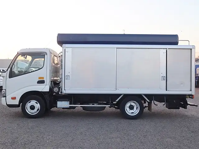 日野 デュトロ 小型 アルミバン ボトルカー TPG-XZC645Mの中古トラック画像6