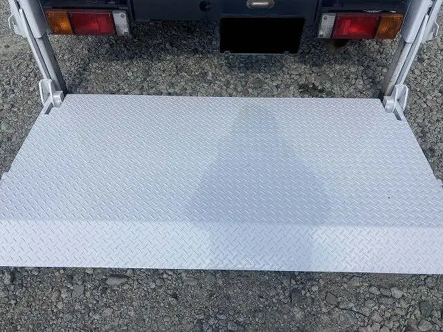 日産 アトラス 小型 平ボディ Wキャブ パワーゲートの中古トラック画像6