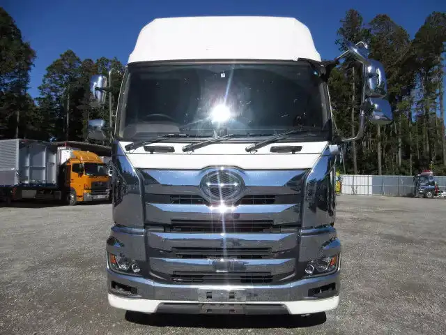 日野 プロフィア 大型 トラクター ハイルーフ 1デフの中古トラック画像2