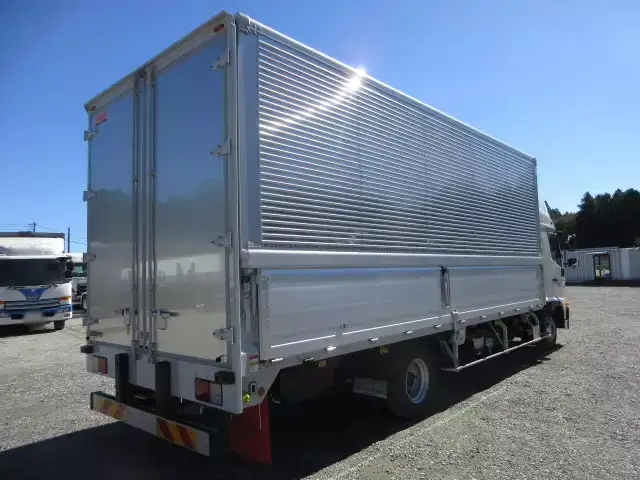 日野 レンジャー 中型/増トン ウイング エアサス ベッドの中古トラック画像2