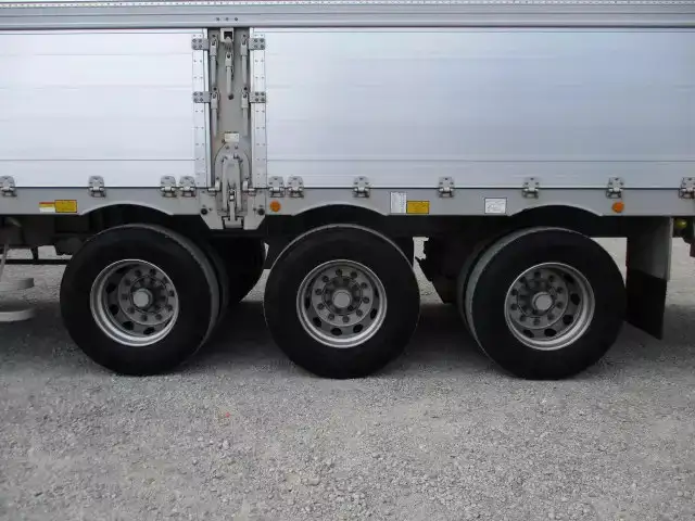 国内・その他 国産車その他 トレーラー/その他 トレーラー 3軸 1デフの中古トラック画像19