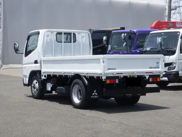 三菱 キャンター 小型 平ボディ 2RG-FBAV0 R5の中古トラック画像5