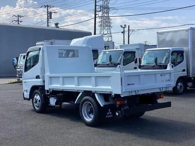 三菱 キャンター 小型 ダンプ 2RG-FBA60 R5の中古トラック画像4