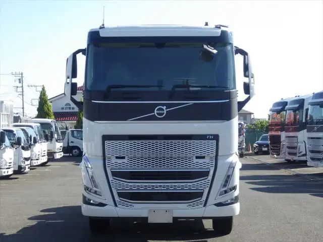 ボルボ トラック 大型 トラクター ハイルーフ 2デフの中古トラック画像2
