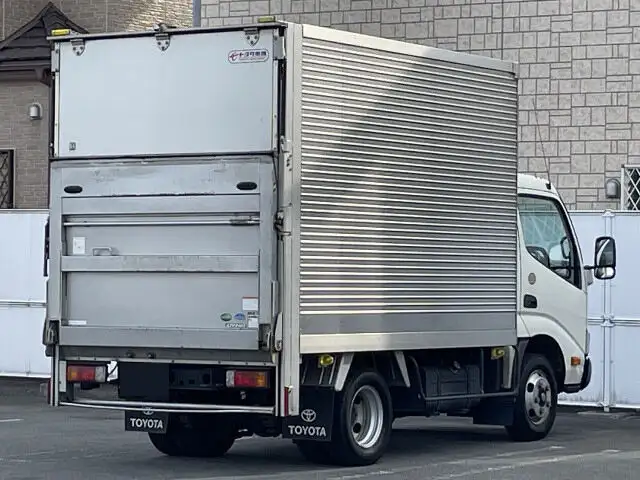 トヨタ ダイナ 小型 アルミバン パワーゲート TPG-XZC605の中古トラック画像3