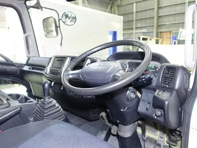 日野 レンジャー 中型/増トン ウイング ベッド SKG-FD7JKAAの中古トラック画像9