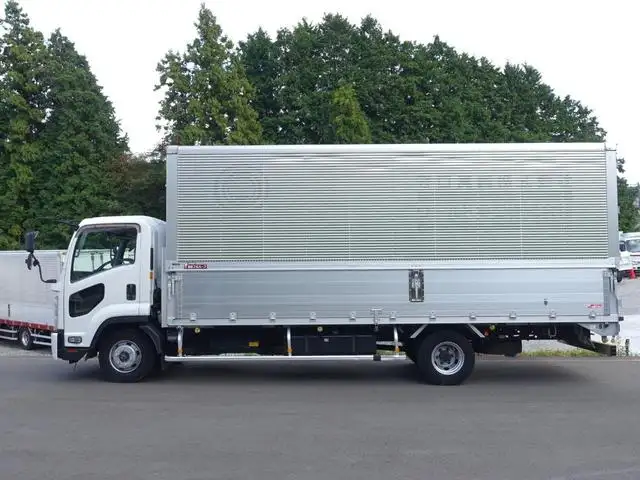 いすゞ フォワード 中型/増トン ウイング TKG-FRR90S2 H26の中古トラック画像4