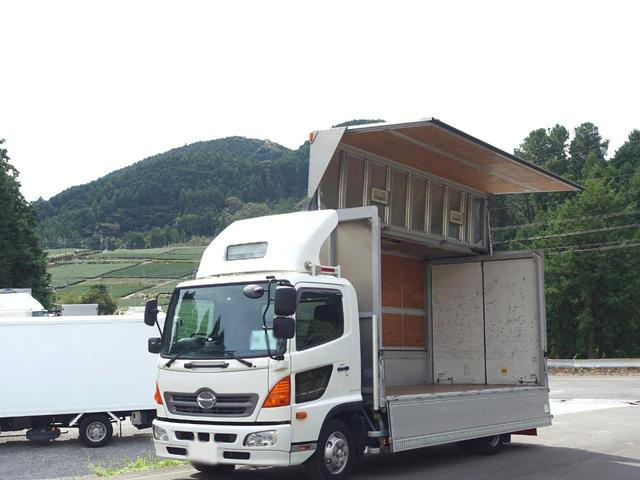 日野 レンジャー 中型 ウイング TKG-FC9JHAA H27｜画像1