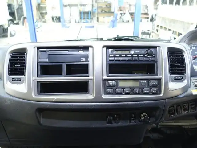 日野 レンジャー 中型/増トン ウイング TKG-FC9JHAA H27の中古トラック画像10