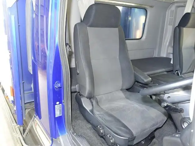 日野 レンジャー 中型/増トン ウイング パワーゲート エアサスの中古トラック画像11