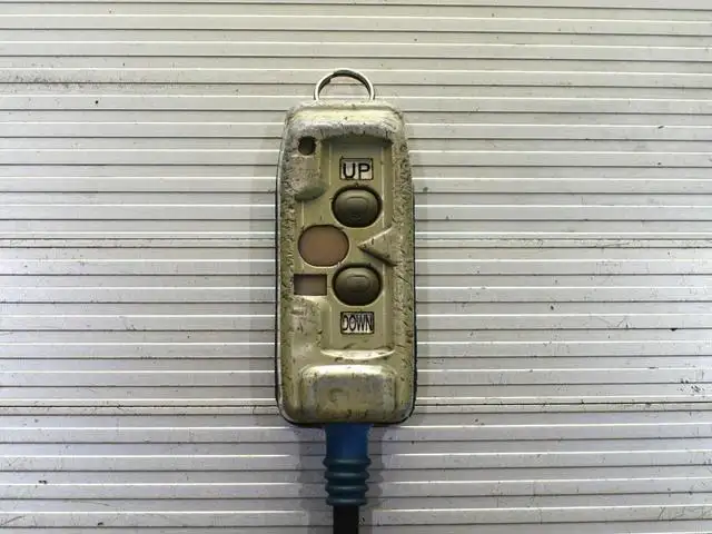 いすゞ フォワード 中型/増トン 冷凍冷蔵 低温 パワーゲートの中古トラック画像9