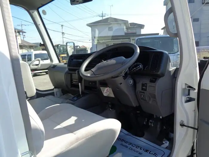 トヨタ コースター 小型 バス マイクロバス SDG-XZB40の中古トラック画像10