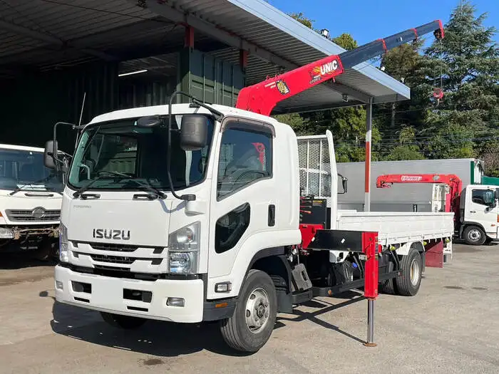 いすゞ フォワード 中型/増トン クレーン付 4段 ラジコンの中古トラック画像1